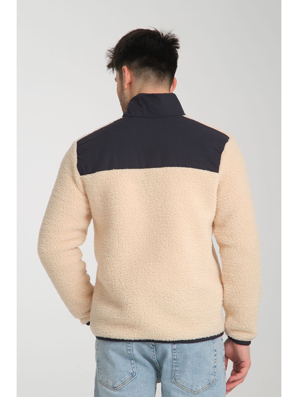 Bej Fermuarlı Dik Yaka Pelüş Sweatshirt-3