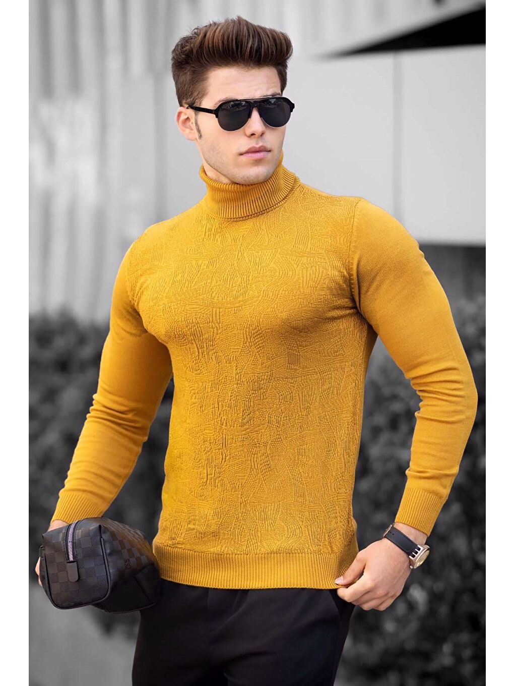 Kahverengi Hardal Balıkçı Yaka Önü Desenli Kazak 4657