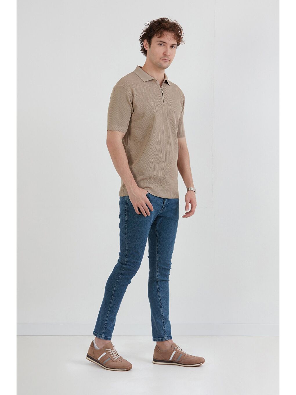 Bej Waffle Kumaş Polo Yaka Yarım Fermuarlı Triko Tişört-2