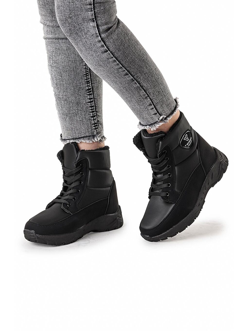 Siyah Termo Taban Kadın Kar Bot Ayakkabı 7605 Zmt-1
