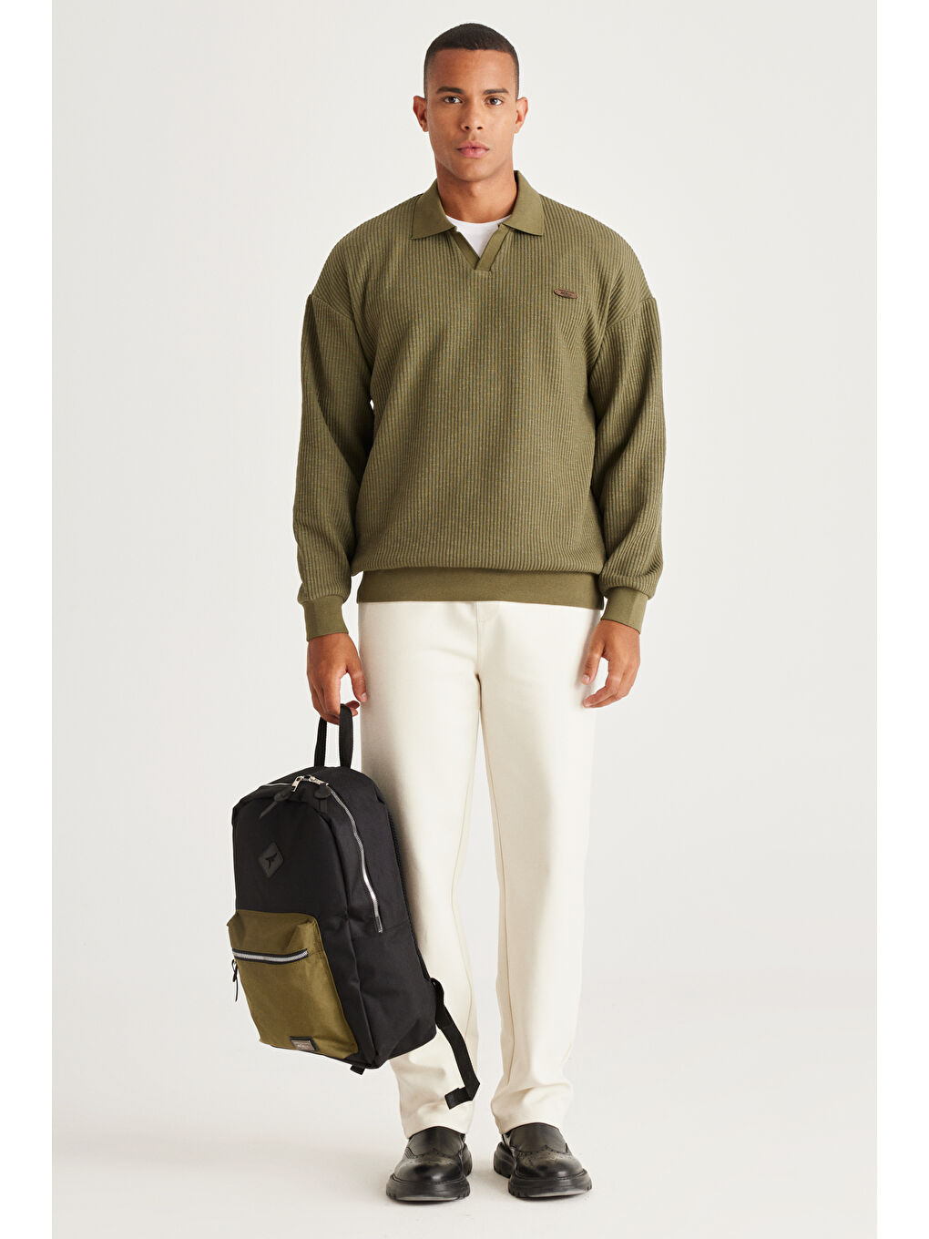 Erkek Haki Loose Fit Polo Yaka Jakarlı Sweatshirt-1
