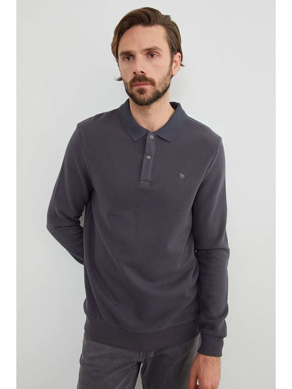 Gri Fitilli Polo Yaka Düğmeli Büyük Beden Sweatshirt-3