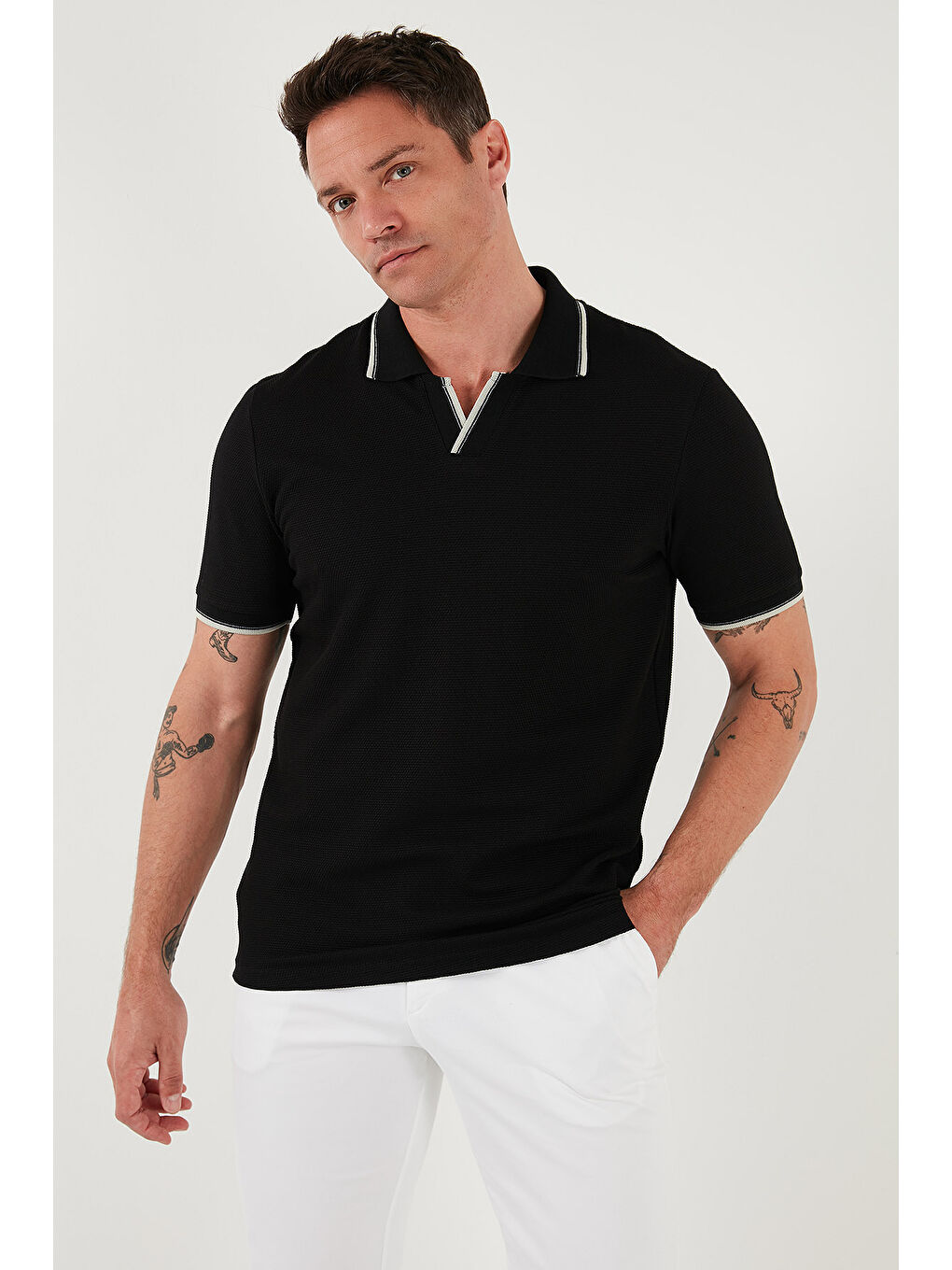 Siyah Streç Pamuklu Regular Fit Şerit Detaylı Polo Yaka Tişört 5902768-5