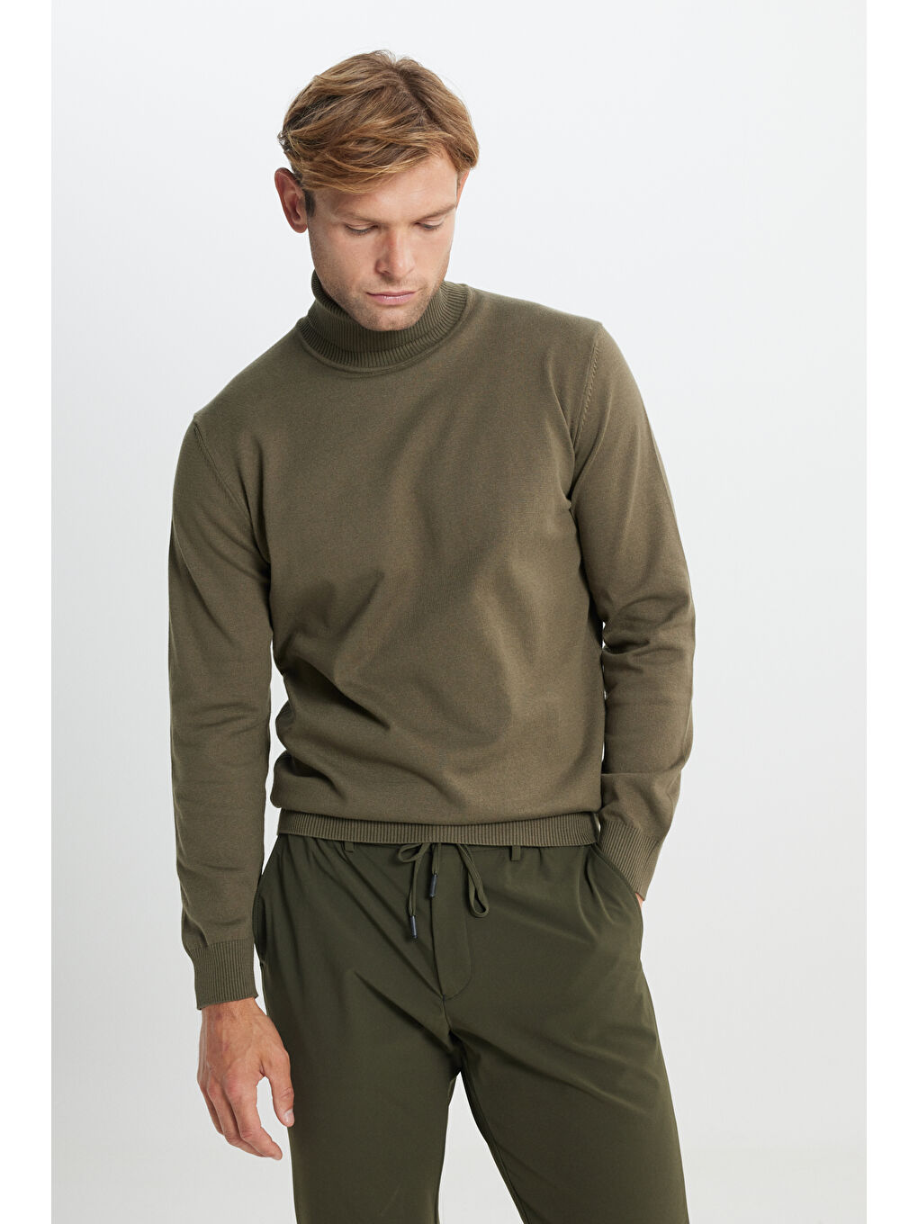 Erkek Haki Pamuklu Standart Fit Normal Kesim Tam Balıkçı Yaka Basic Triko Kazak-3