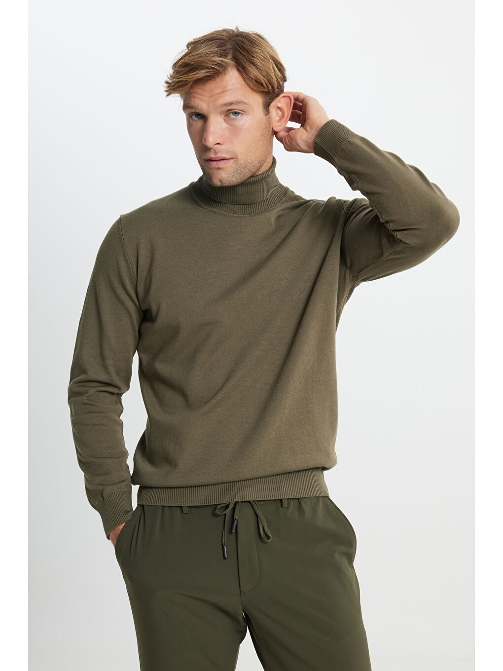 Erkek Haki Pamuklu Standart Fit Normal Kesim Tam Balıkçı Yaka Basic Triko Kazak-4