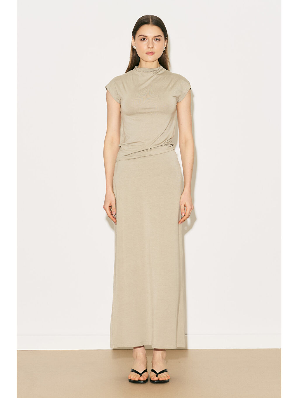 Bej Easy Kolsuz Bluz Taş