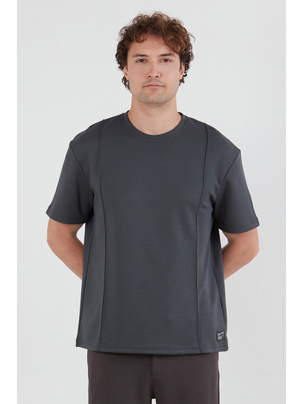 Gri Basic Çimalı Bisiklet Yaka Tişört-2