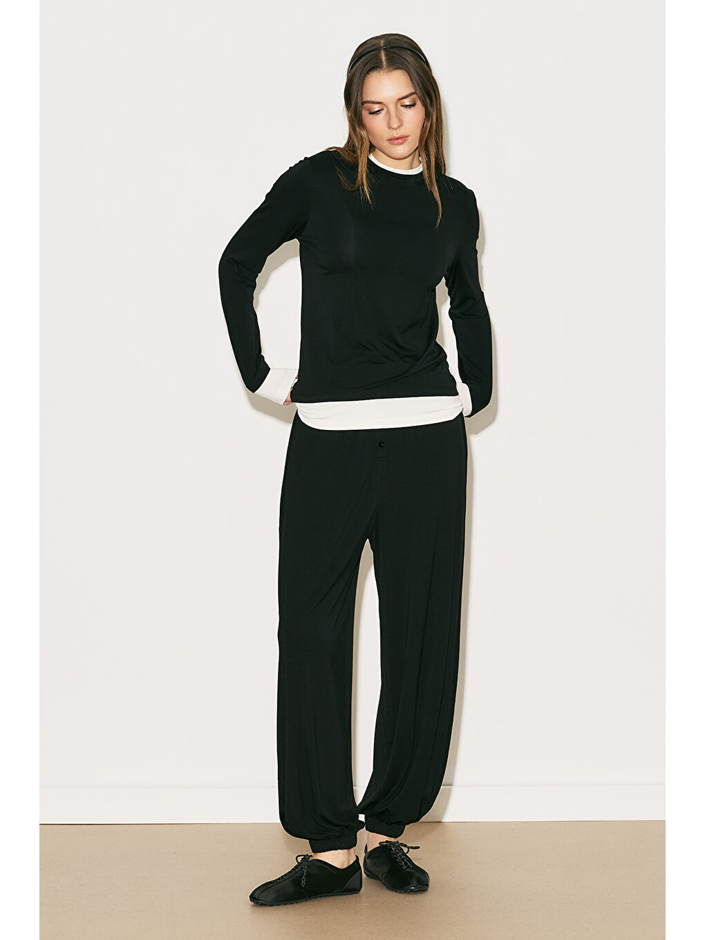 Easy Kontrast Uzun Kol Bluz Siyah