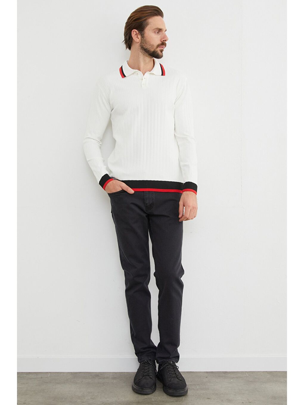 Beyaz Çizgili Fitilli Polo Yaka Triko Kazak-1