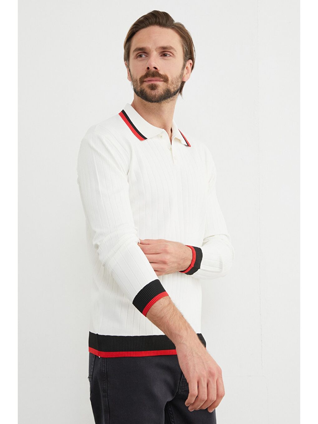 Beyaz Çizgili Fitilli Polo Yaka Triko Kazak-2