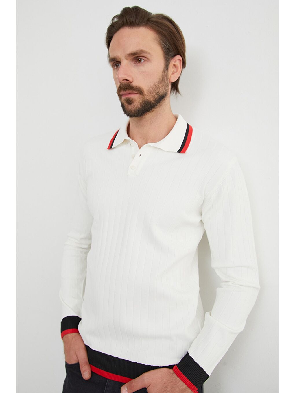 Beyaz Çizgili Fitilli Polo Yaka Triko Kazak-4