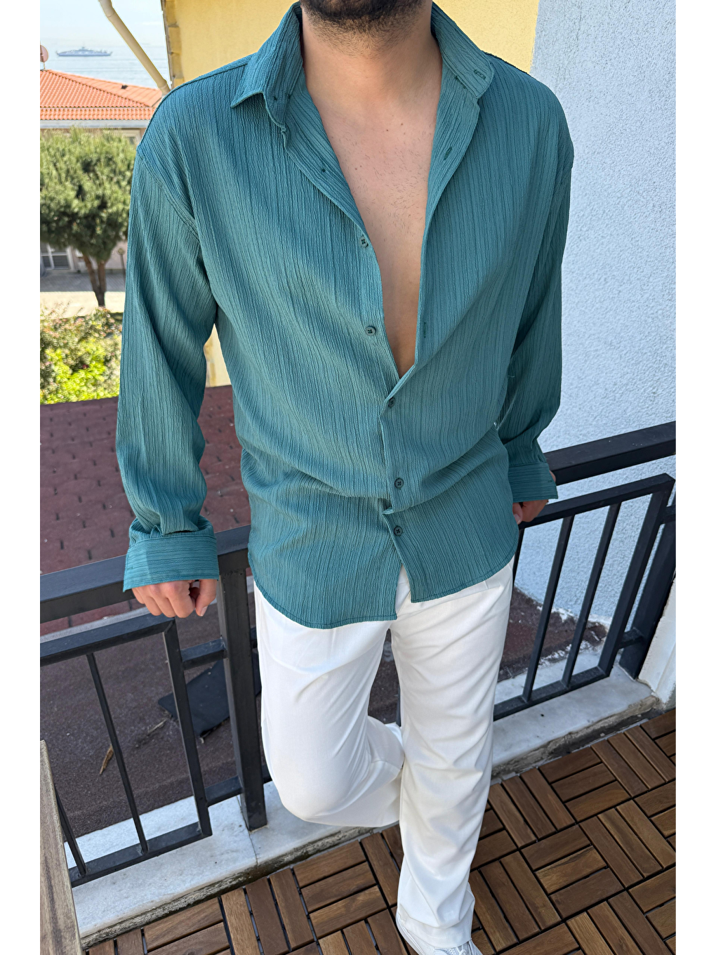 Tam Kalıp Bürümcük Kumaş Gömlek Zümrüt Yeşil-1