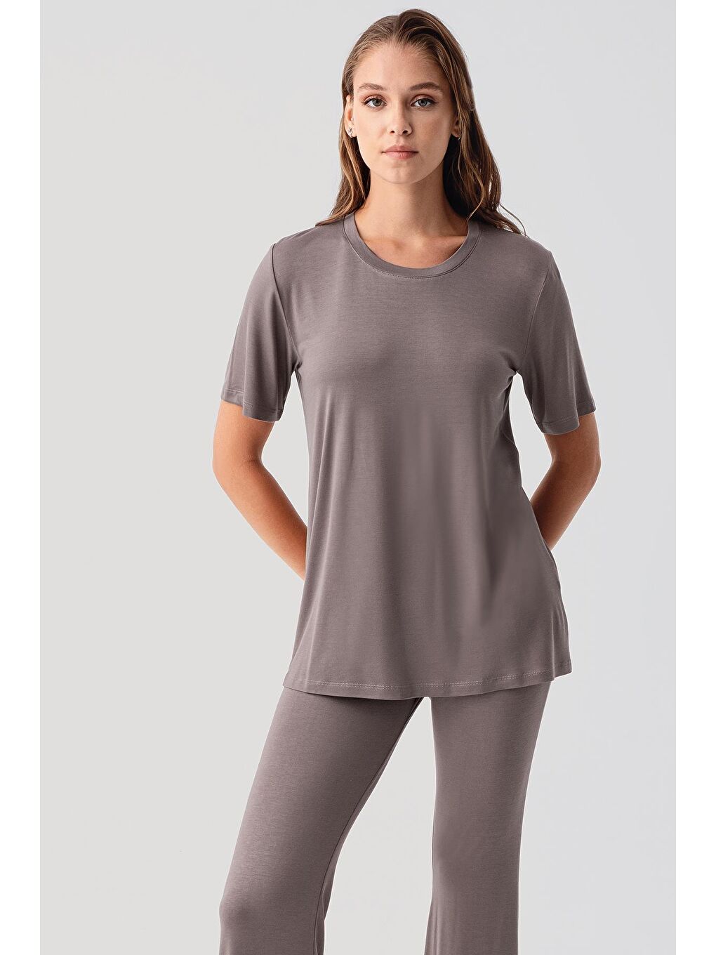 Bej Kısa Kollu Basic İspanyol Paça Esnek Viskoz Pijama Takım 19213-3