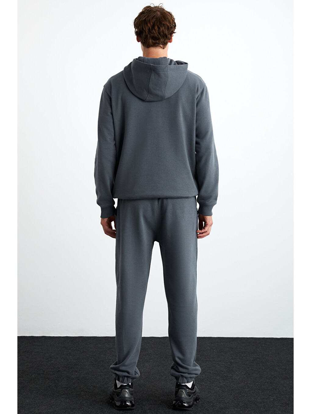 Alessıo Erkek %100 Pamuk Kapüşonlu Kordon Detaylı Oversize Fit Gri Sweatshirt-5