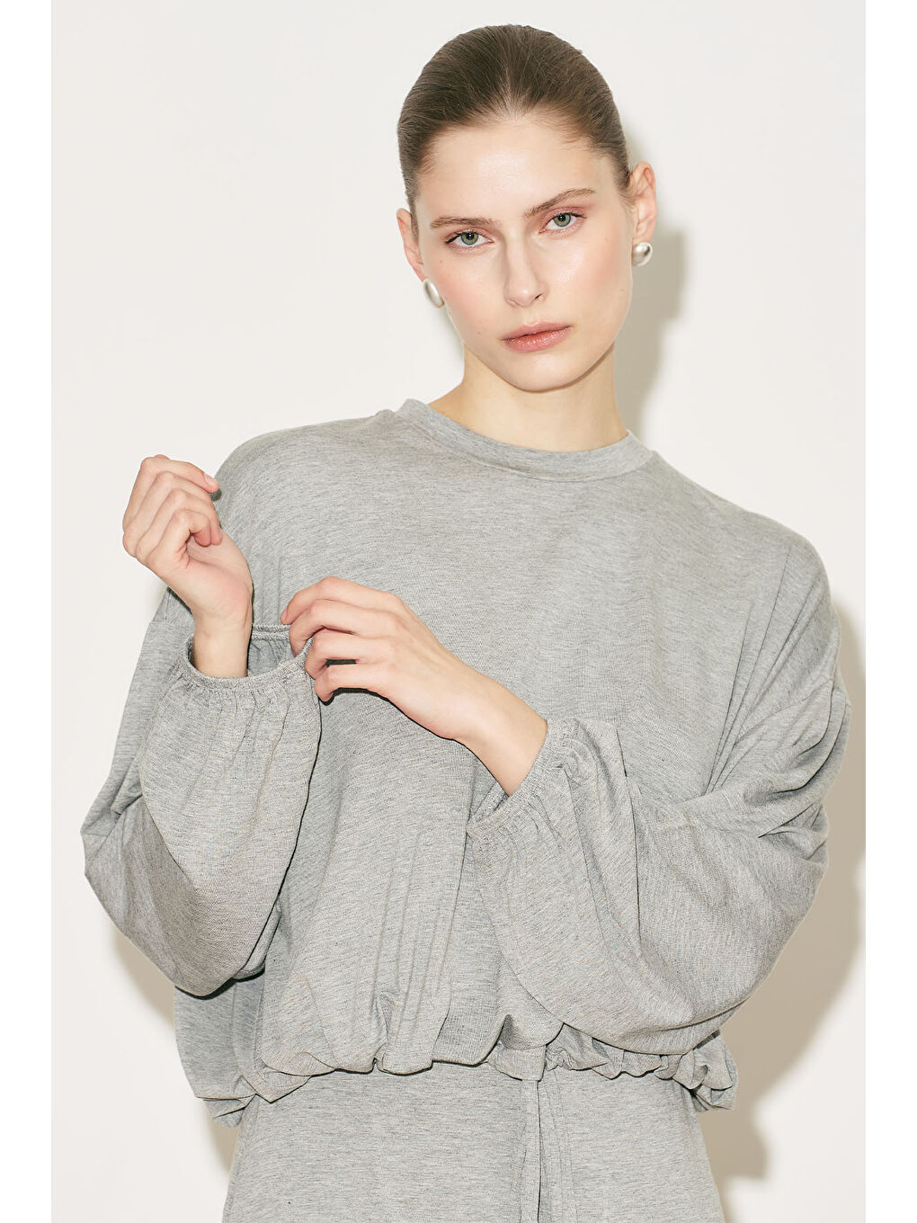 Easy Balon Kol Ayarlamalı Bluz Gri Melanj-5
