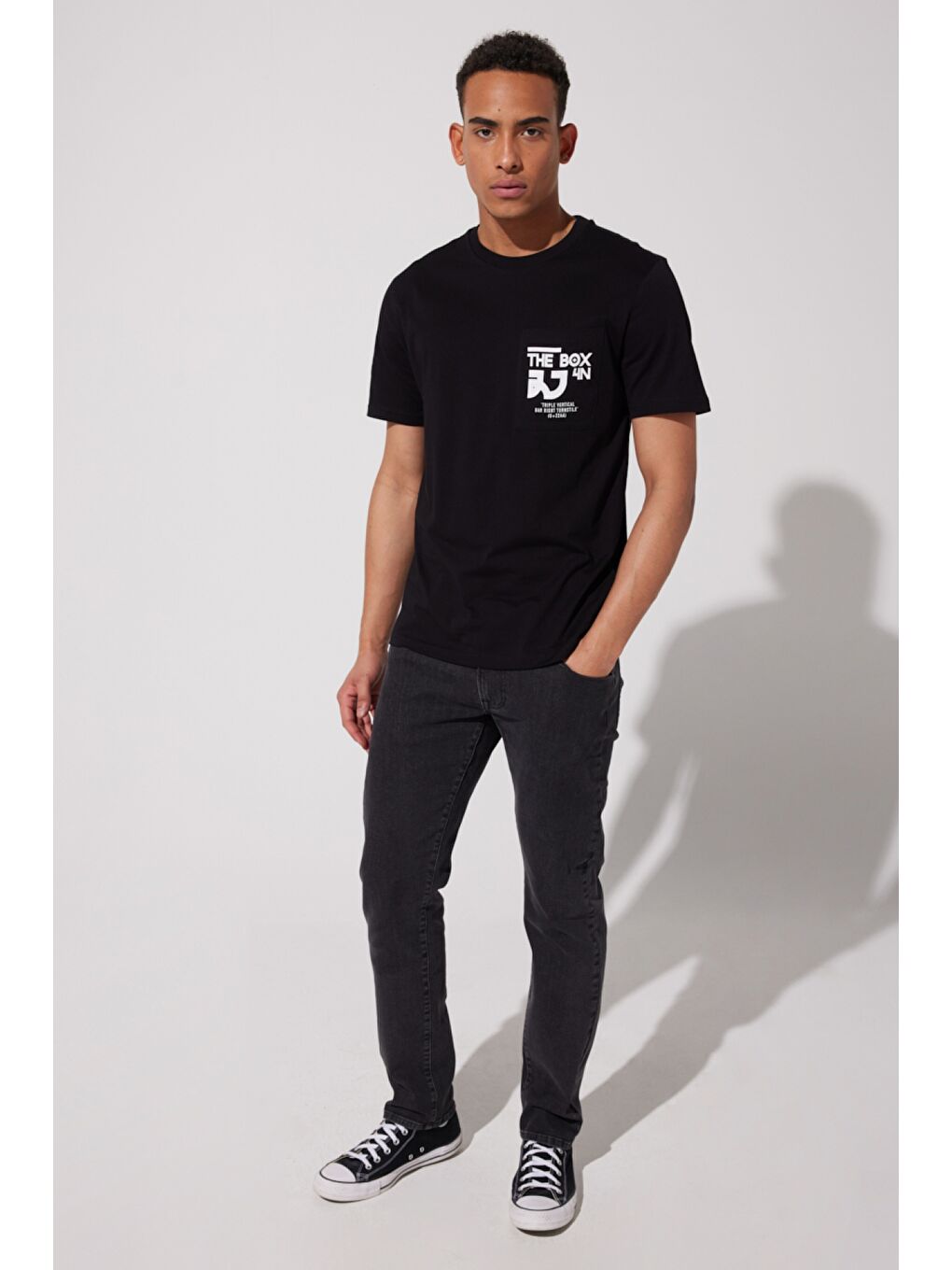 Regular Fit %100 Pamuk Bisiklet Yaka Siyah Tişört-3