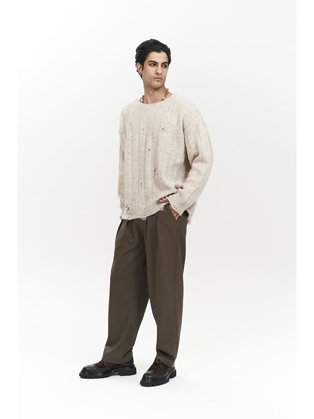 Vincent Yırtık Detay Bej Erkek Triko Kazak