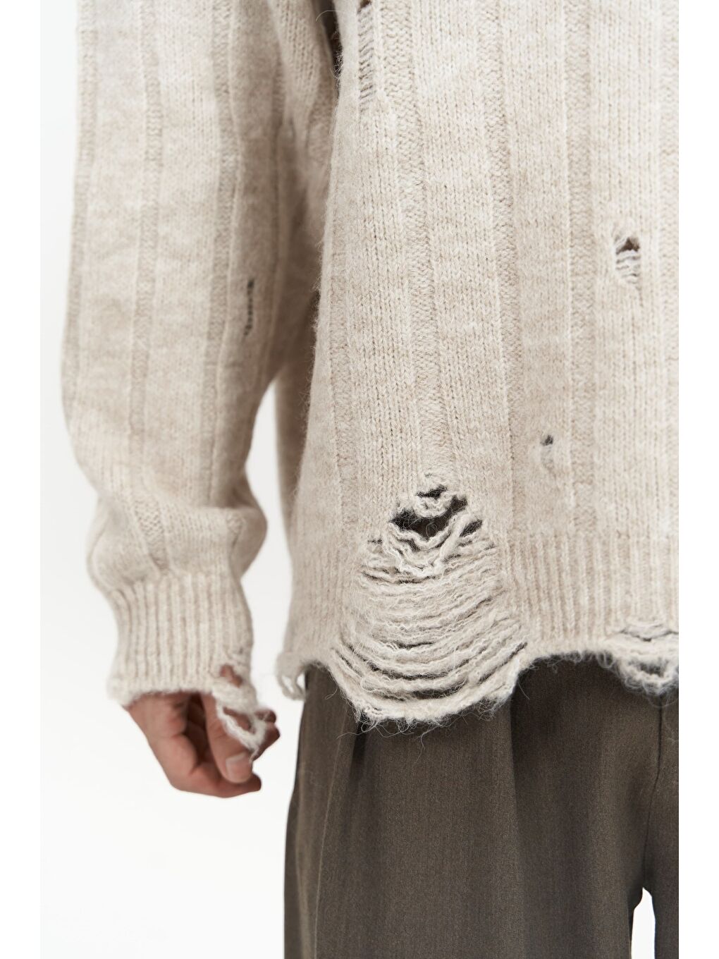 Vincent Yırtık Detay Bej Erkek Triko Kazak-4