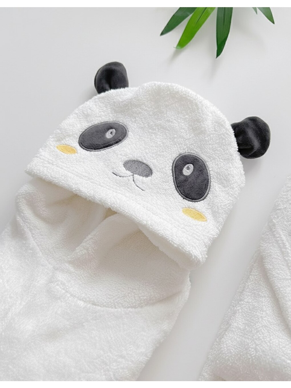 Beyaz Erkek Bebek Panda Nakışlı 4'lü Havlu & Bornoz Banyo Seti, Yeni Doğan Bornoz Takımı-2