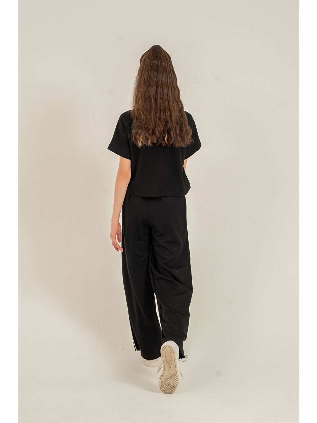 Siyah Glowup Dreams Nakışlı Yumaşak Dokulu-Comfort Kumaş Kız Çocuk Alt Üst Eşofman Takımı-6