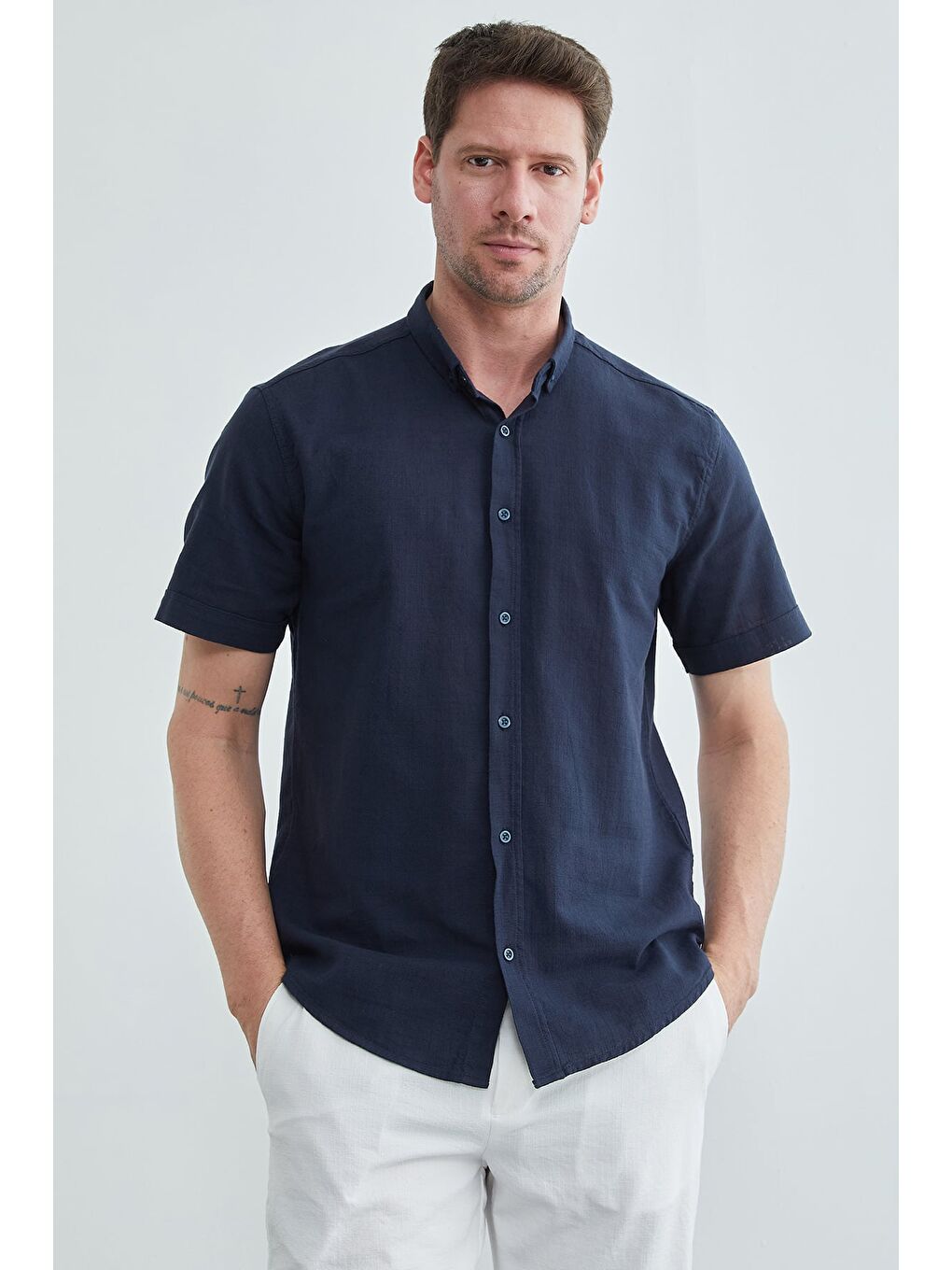 Lacivert Keten Görünümlü Kısa Kol Gömlek