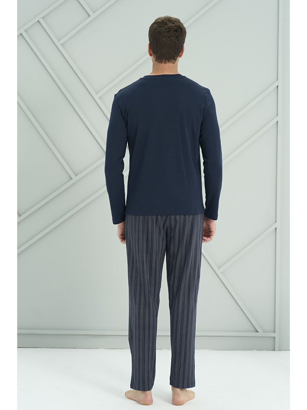 Erkek Interlok Penye Uzun Kol Pijama Takımı 2237 Lacivert02-2