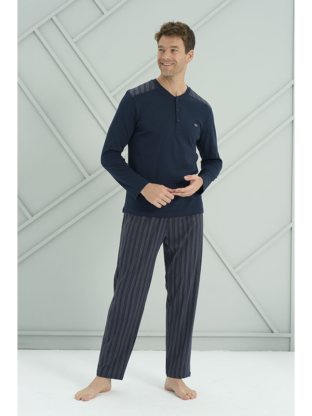 Erkek Interlok Penye Uzun Kol Pijama Takımı 2237 Lacivert02-3