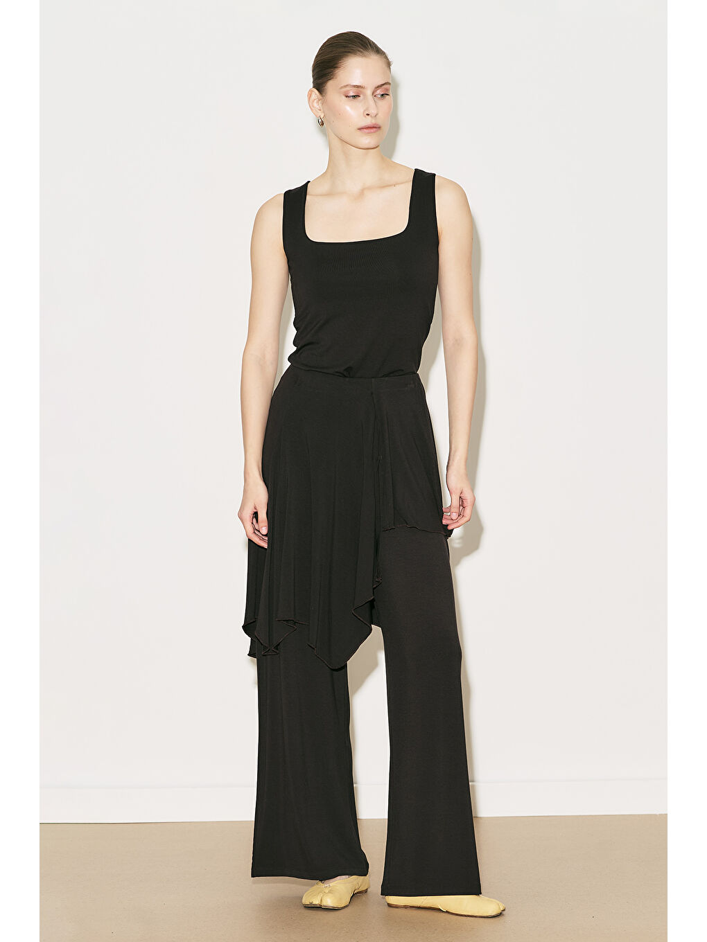 Easy Kolsuz Kare Yaka Bluz Kahverengi-3