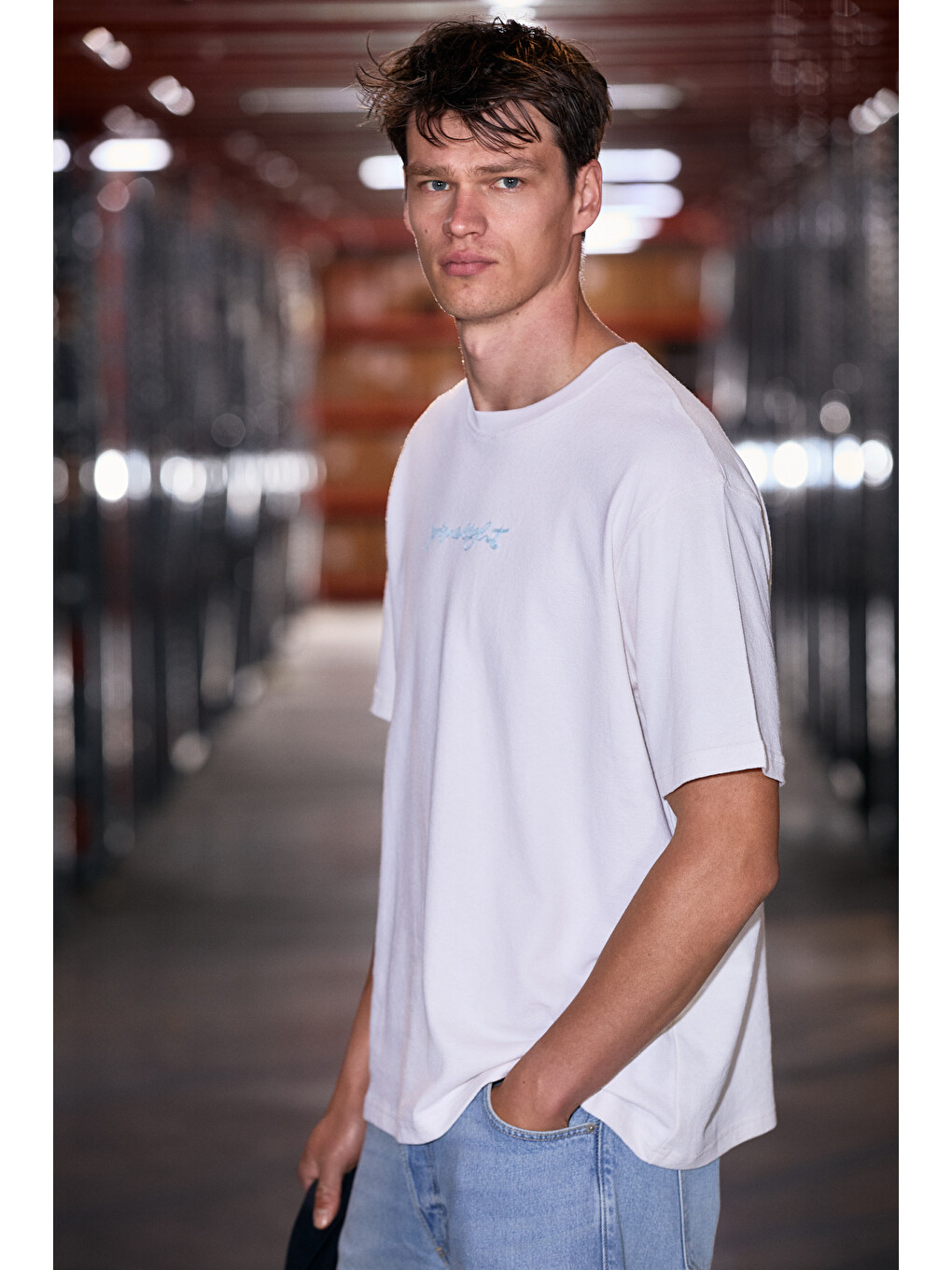 Saımon Erkek %100 Organik Pamuklu Yuvarlak Yakalı Nakış Detaylı Regular Fit Ekru T-shirt-4