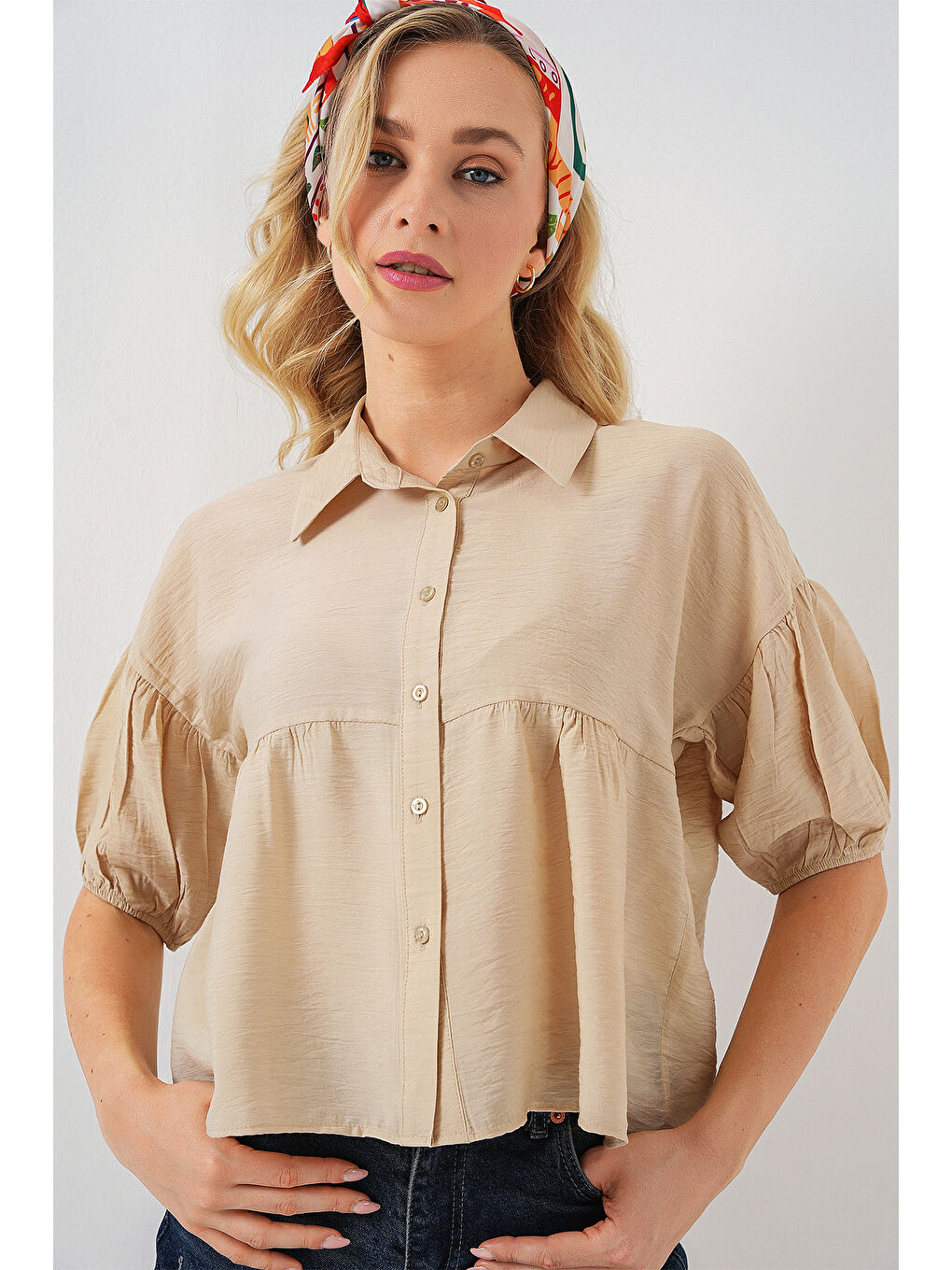 Kadın Kısa Kol Crop Gömlek 20335 - Bej-3