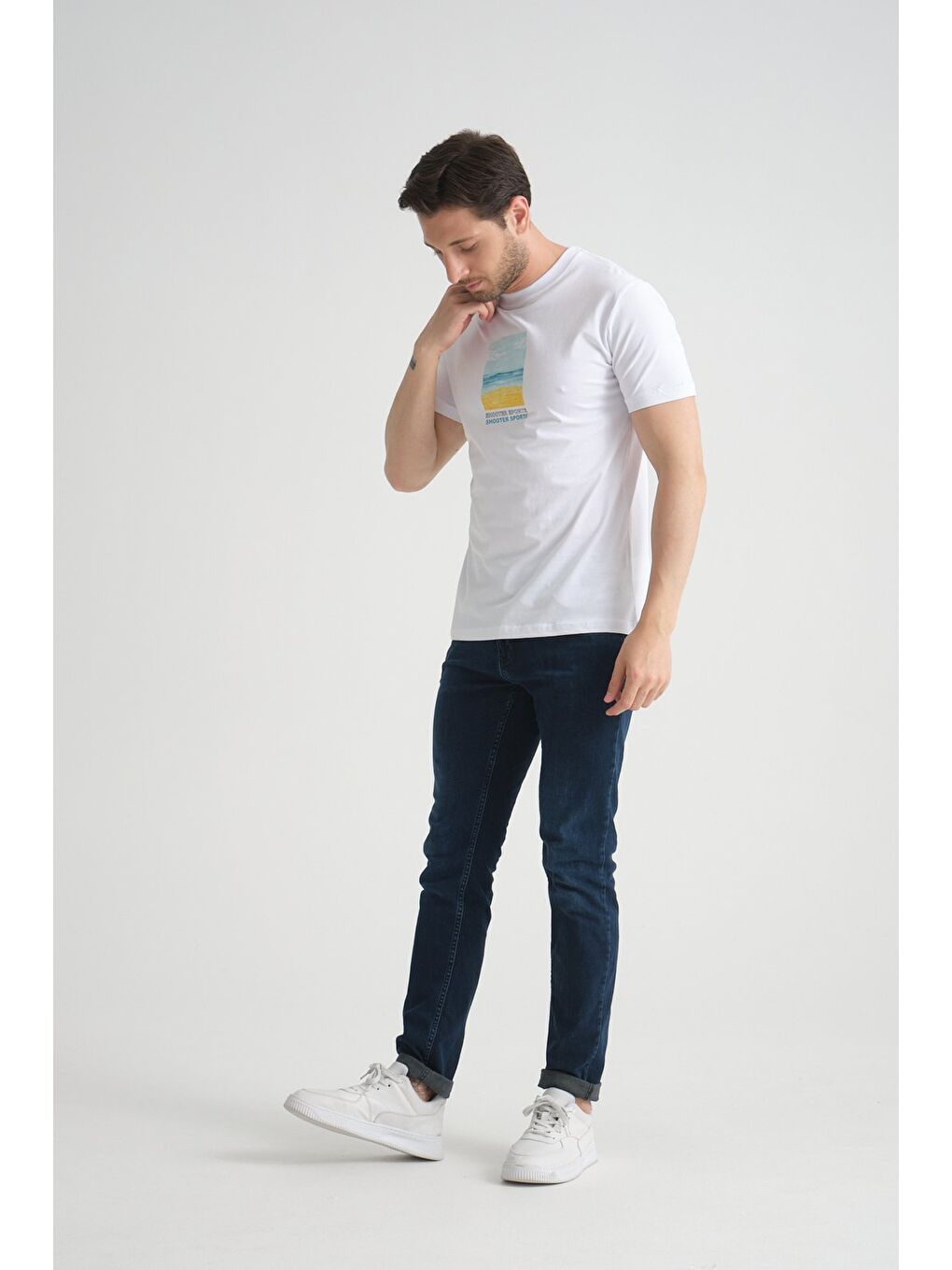 Beyaz Erkek T-Shirt %100 Pamuk Minimalist Tasarım Regular Kalıp Baskılı-6