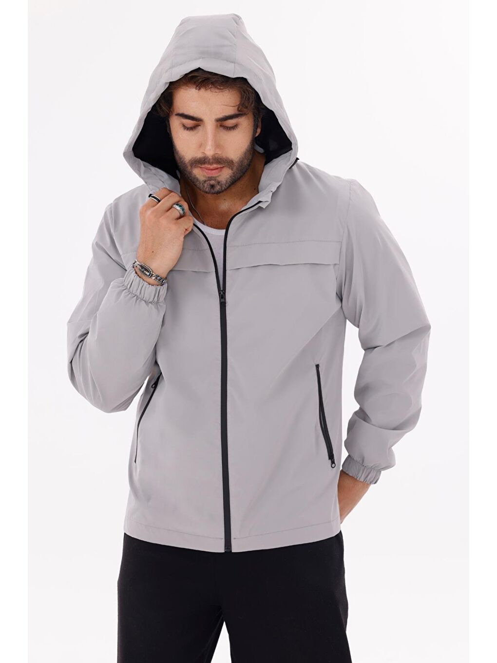 Gri Erkek Kapüşonlu Nova Kumaş Hafif Ve Dayanıklı Mevsimlik Su Ve Rüzgar Geçirmez Yağmurluk-2