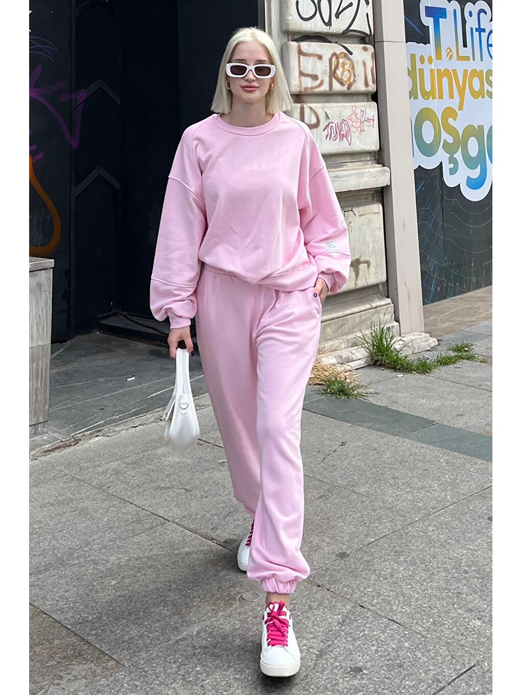 Pembe Bisiklet Yaka Arma Detaylı Kadın Eşofman Takımı Mg2186-1