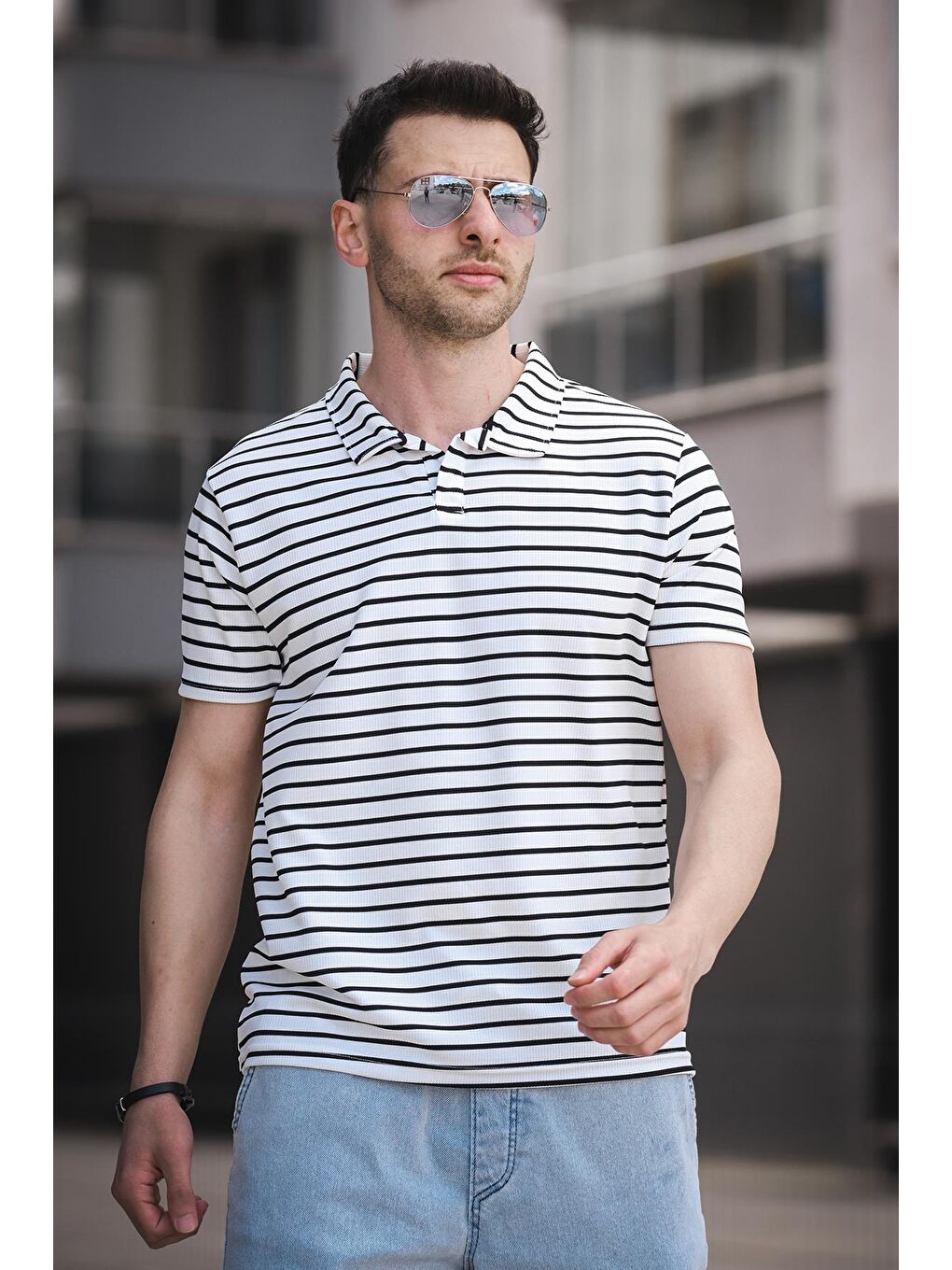 Beyaz Ht 947008 Slim Fit Elastanlı Yarım Pat Çizgili Bisiklet Yaka Erkek Tişört