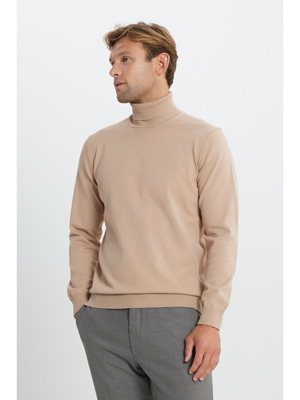 Erkek Bej Pamuklu Standart Fit Normal Kesim Tam Balıkçı Yaka Basic Triko Kazak-2