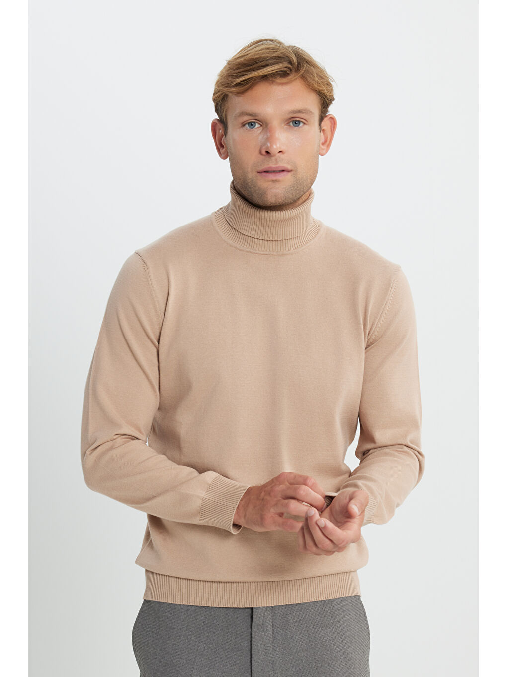 Erkek Bej Pamuklu Standart Fit Normal Kesim Tam Balıkçı Yaka Basic Triko Kazak-3