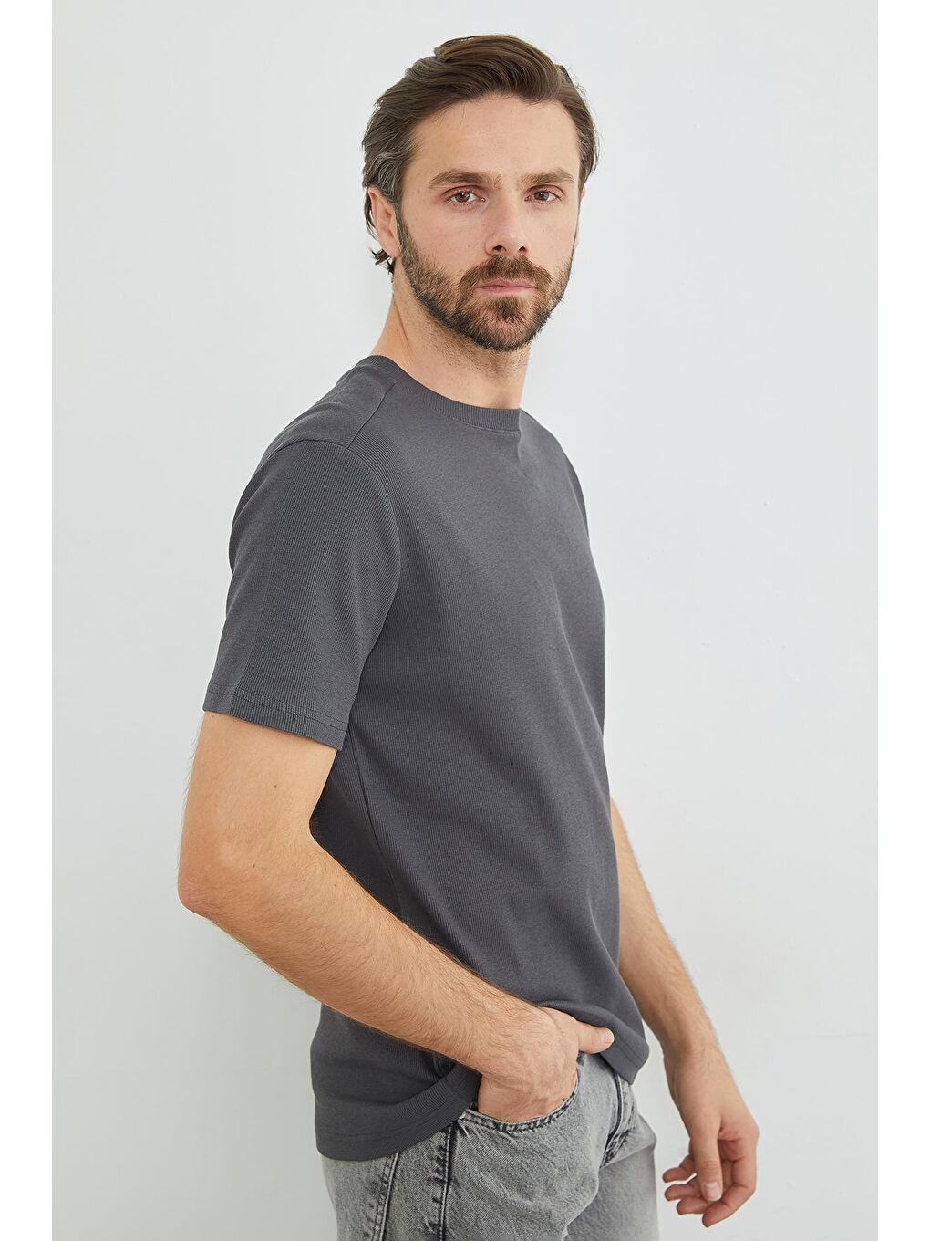 Antrasit Basic Fitilli Bisiklet Yaka Tişört-3