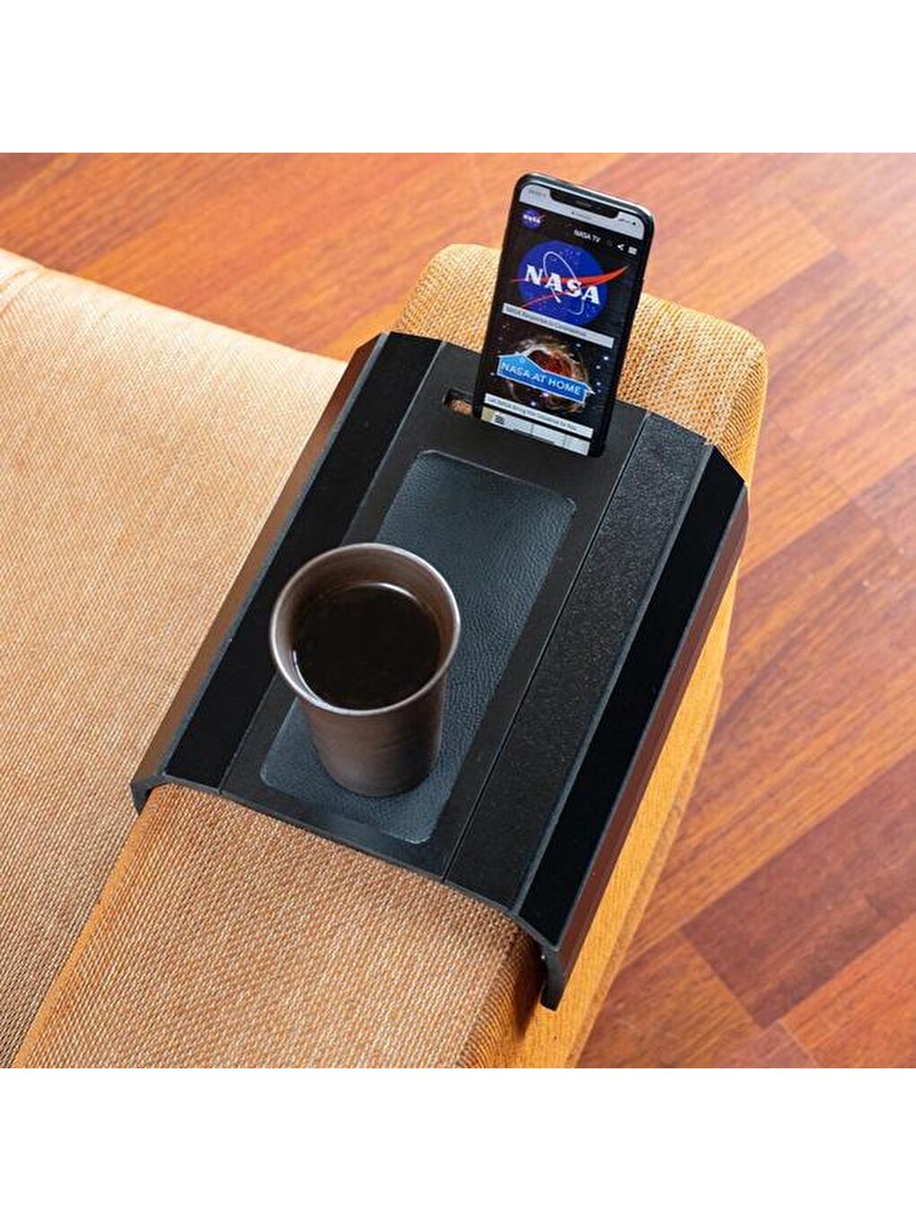 Deri Detaylı Telefon Tutuculu Koltuk Sehpası - Siyah-1