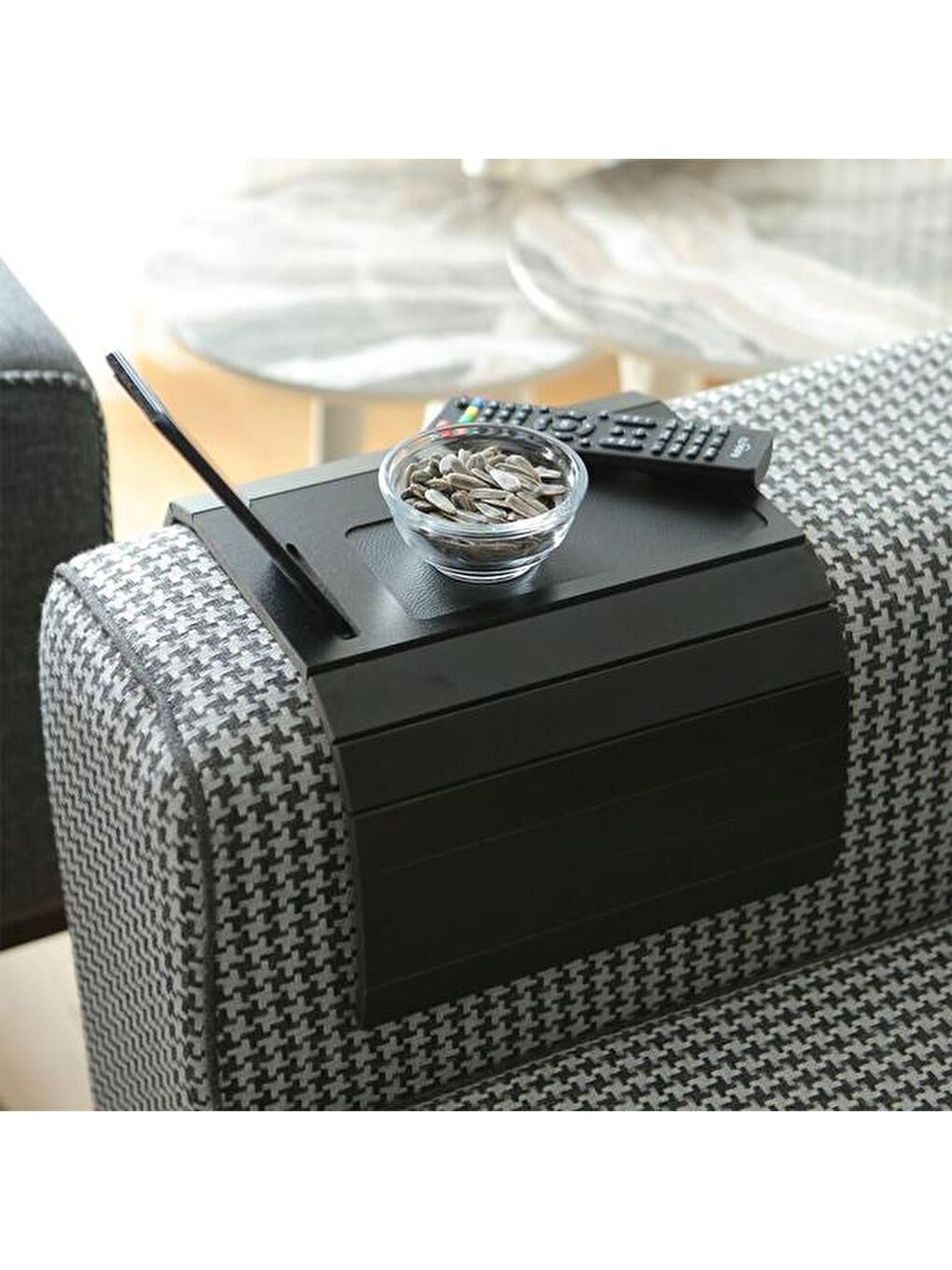 Deri Detaylı Telefon Tutuculu Koltuk Sehpası - Siyah-2