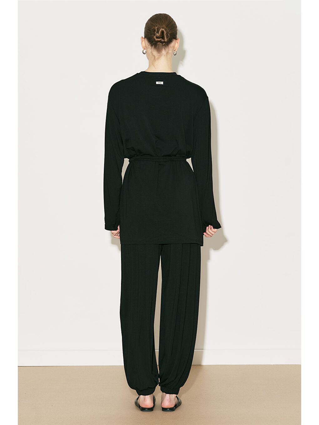 Easy Kuşaklı Rahat Bluz Siyah-5