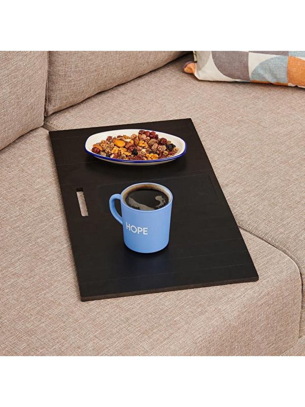 Deri Detaylı Telefon Tutuculu Koltuk Sehpası - Siyah-5