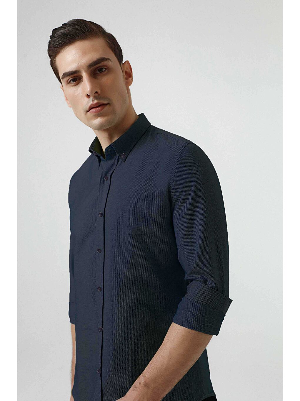 Slim Fit Lacivert Armürlü Düğmeli Yaka Pamuklu Gömlek-1