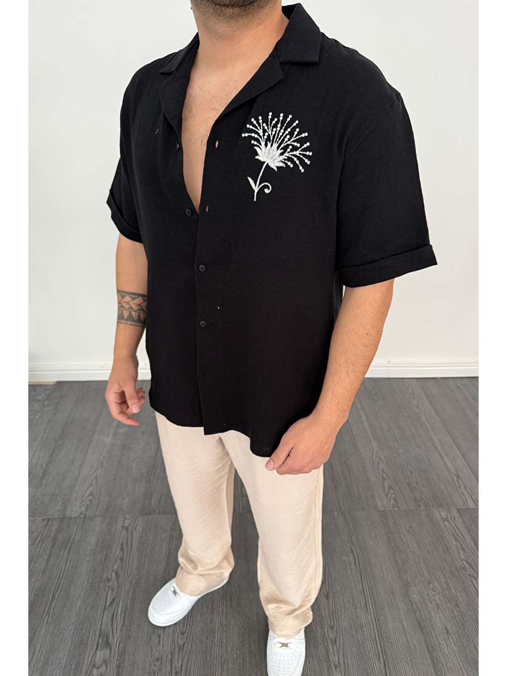 Nakış Detaylı Müslin Keten Kısa Kol Gömlek Siyah