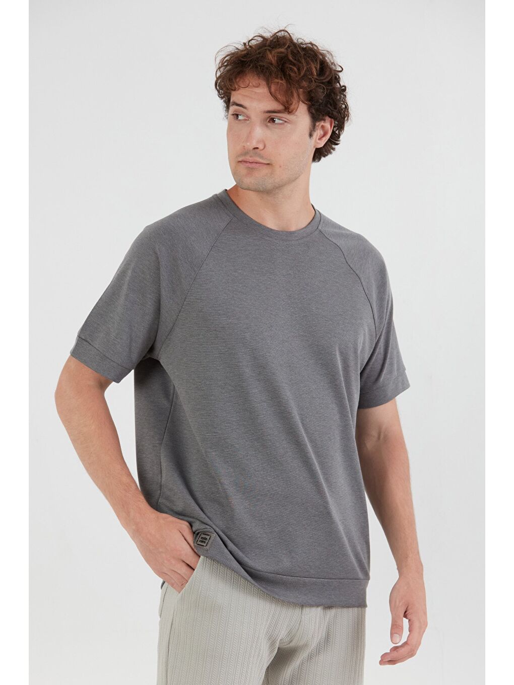 Gri Basic Kırçıllı Reglan Kol Tişört