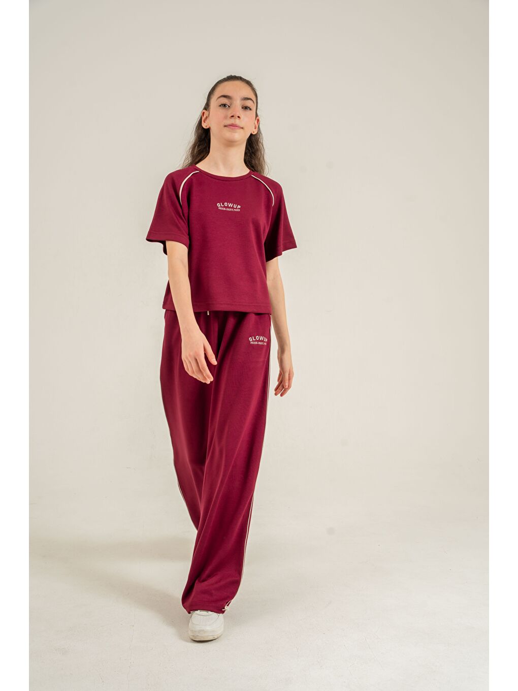 Bordo Glowup Dreams Nakışlı Yumaşak Dokulu-Comfort Kumaş Kız Çocuk Alt Üst Eşofman Takımı-3