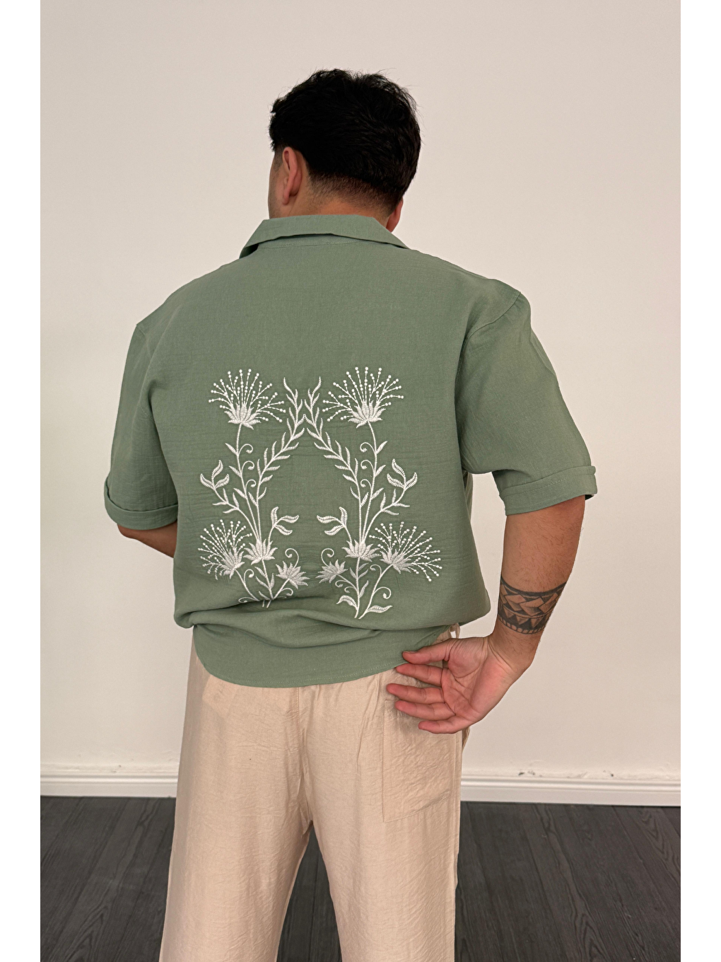 Nakış Detaylı Müslin Keten Kısa Kol Gömlek Yeşil-1