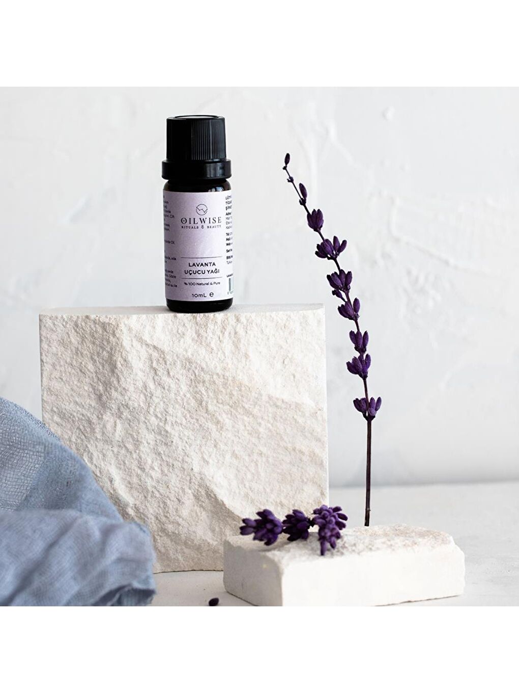 Oilwise Sakinleştirici ve Ferahlatıcı Lavanta Uçucu Yağı 10 ml - 1