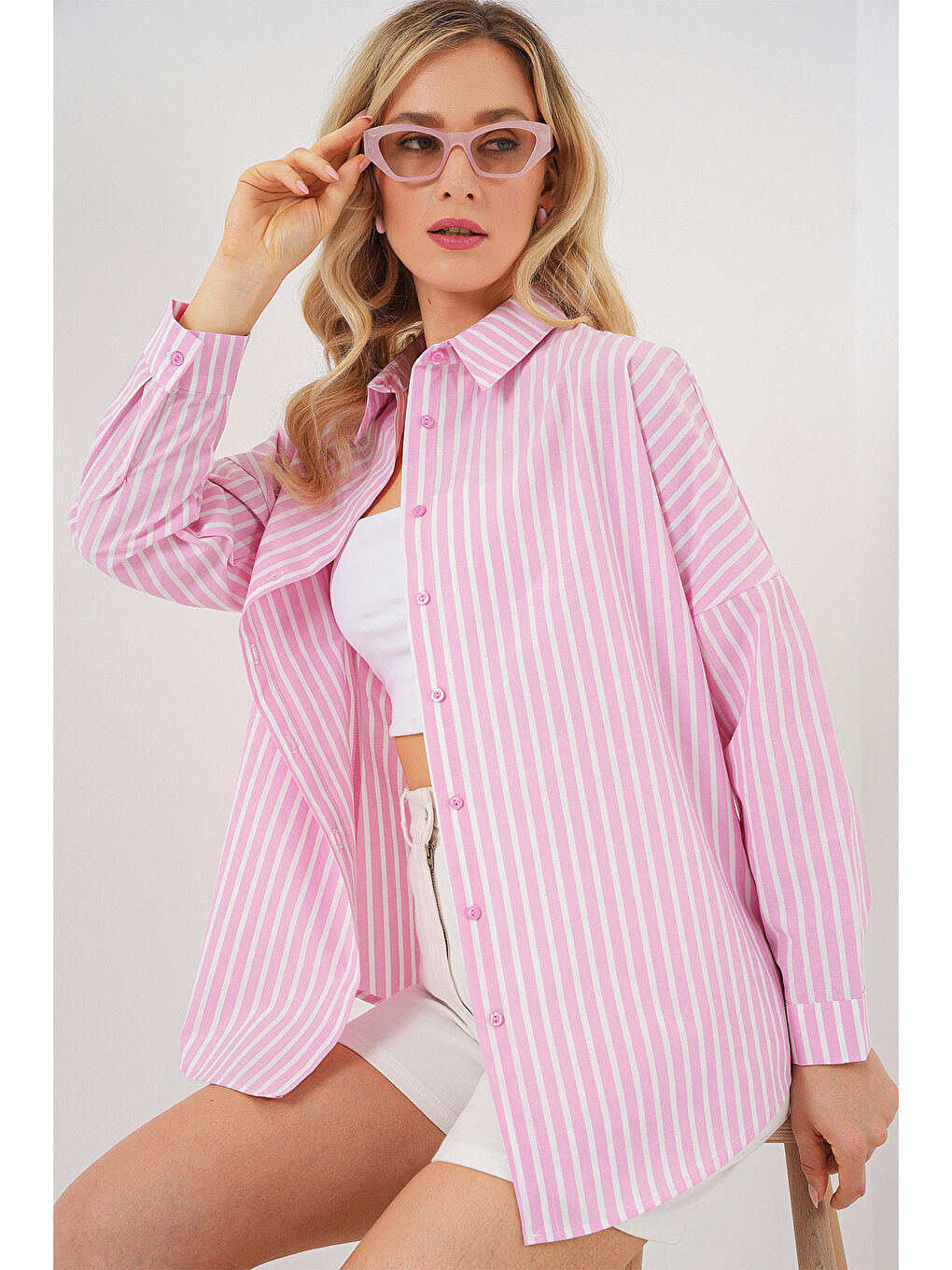 Pembe Kadın Çizgili Oversize Gömlek 20332 - Pudra-4