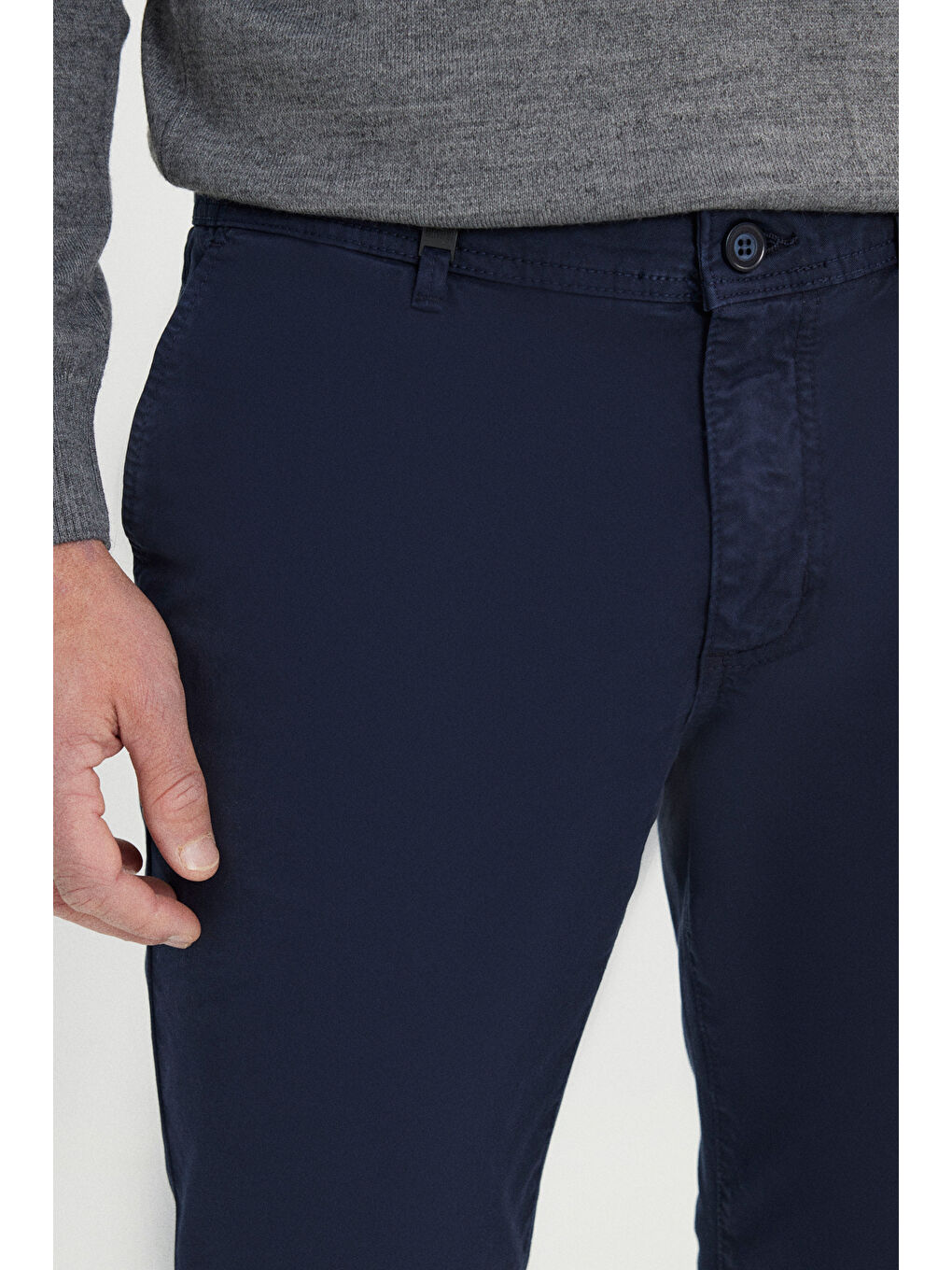 Erkek Lacivert Pamuklu Slim Fit Dar Kesim Yan Cepli Esnek Pantolon-3