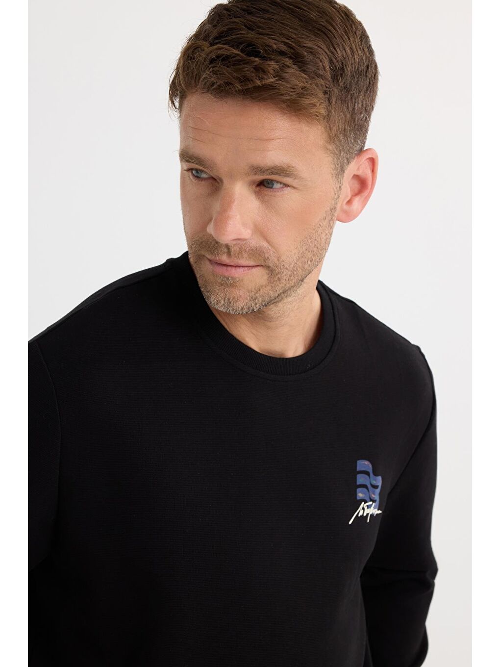 Unisex Relax Fit Pamuklu Yumuşak Dokulu Bisiklet Yaka İçi Polarlı Baskılı Siyah Sweatshirt-1